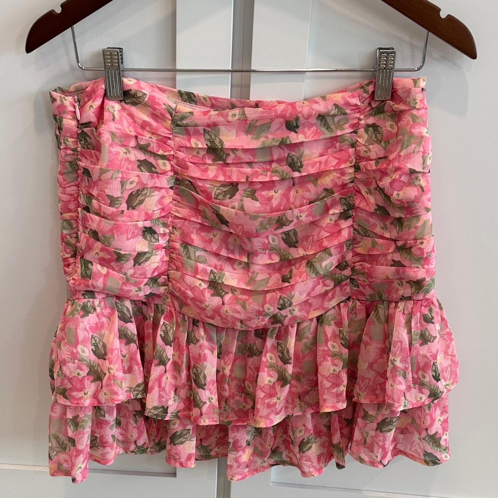 Vici Pink Floral Ruffled Mini Skirt - Picture 3 of 5